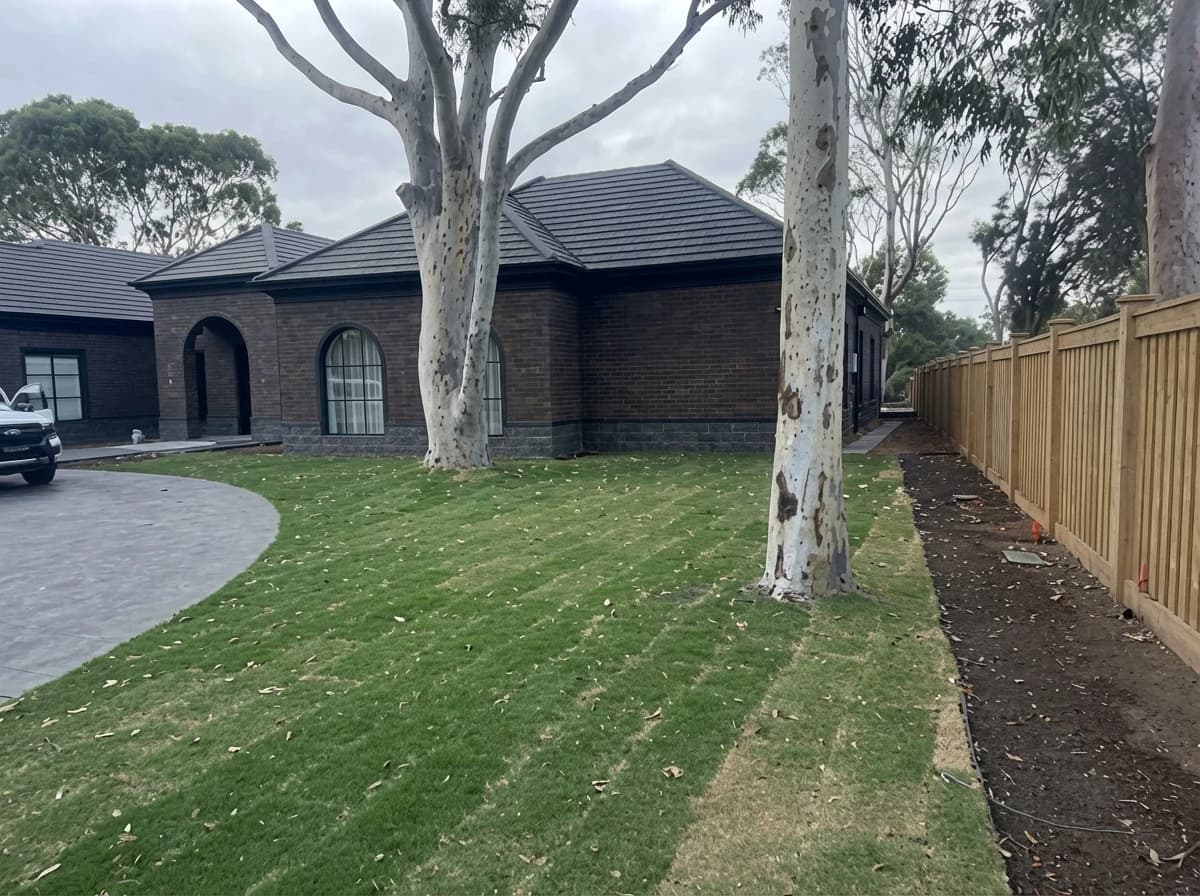 Retaining Walls, Stepping Stones, Fence & Landscape — Gallery 24